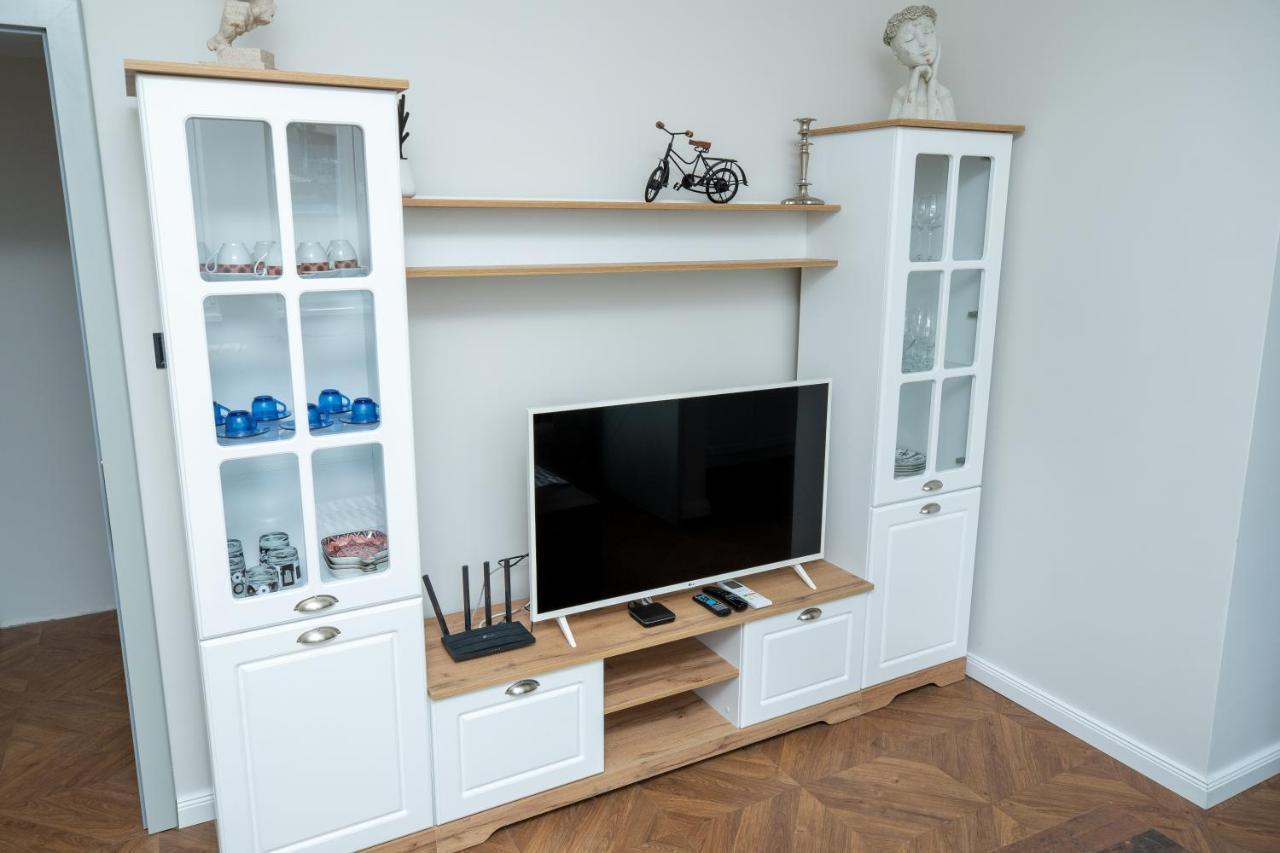 Tsarevets Panorama Appartement Veliko Tarnovo Buitenkant foto